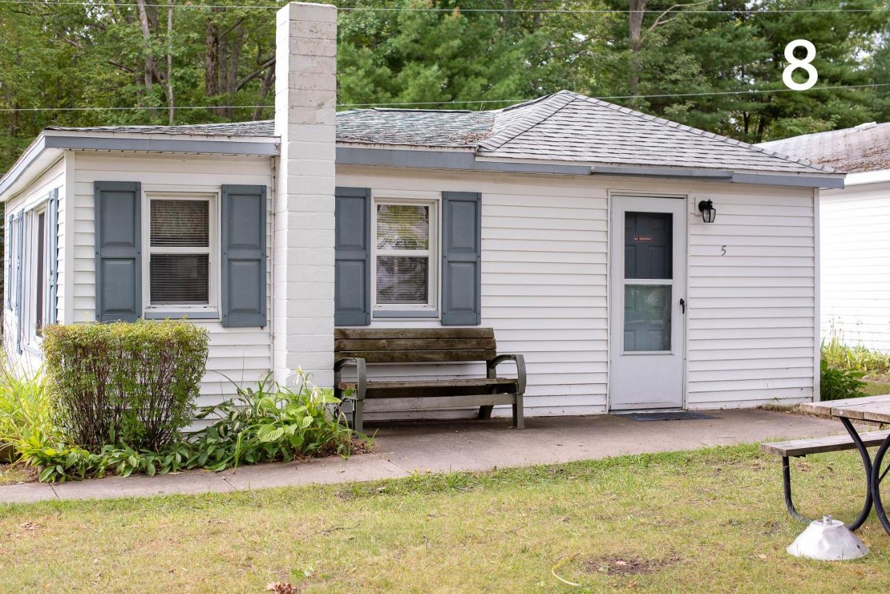 Stefan'S R&R Resort Lincoln Junction Exterior photo