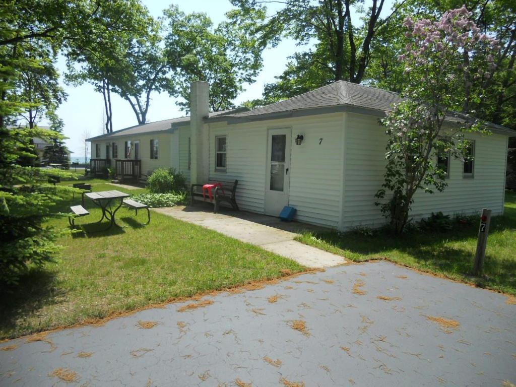 Stefan'S R&R Resort Lincoln Junction Exterior photo